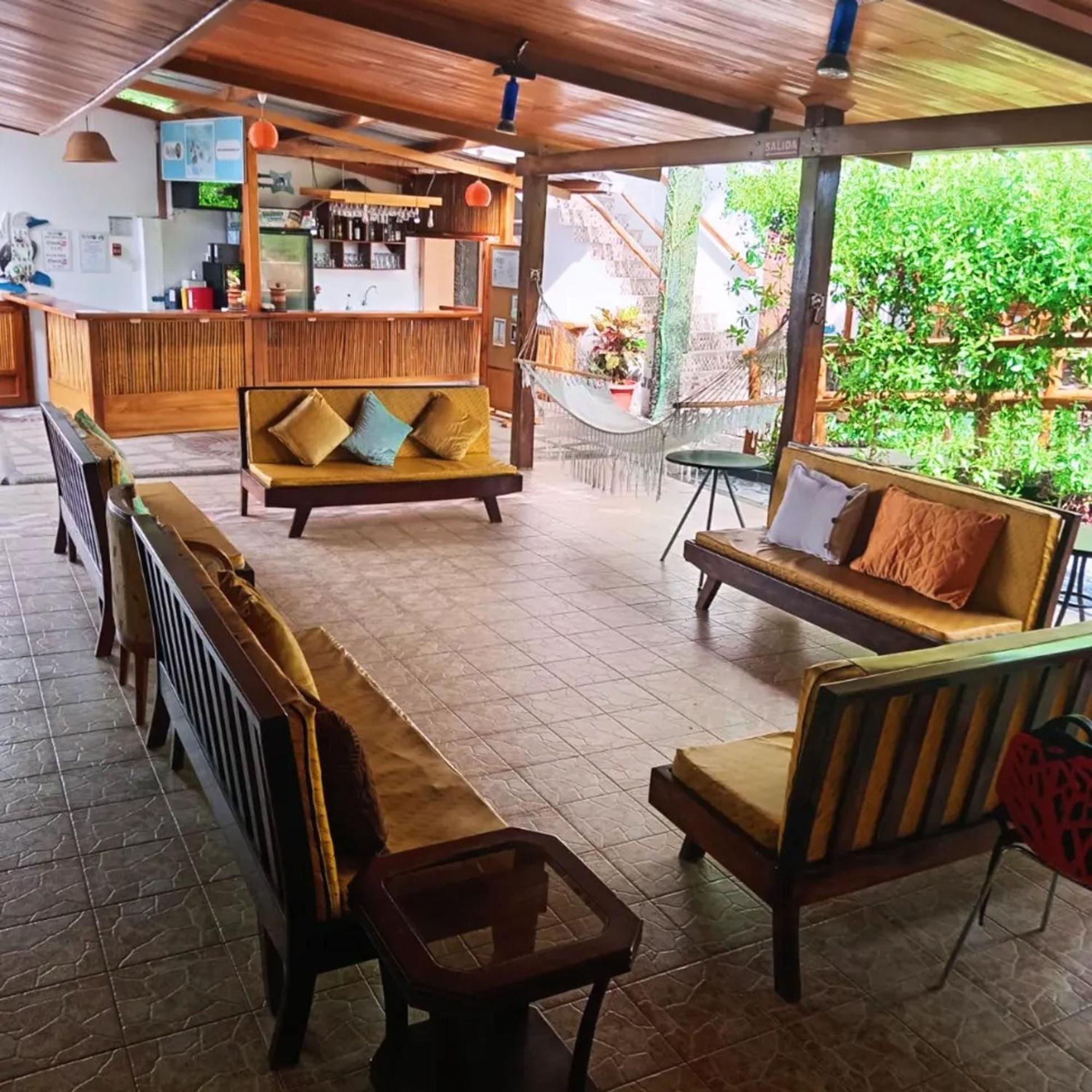 Hotel Isla Azul Puerto Ayora  Zewnętrze zdjęcie