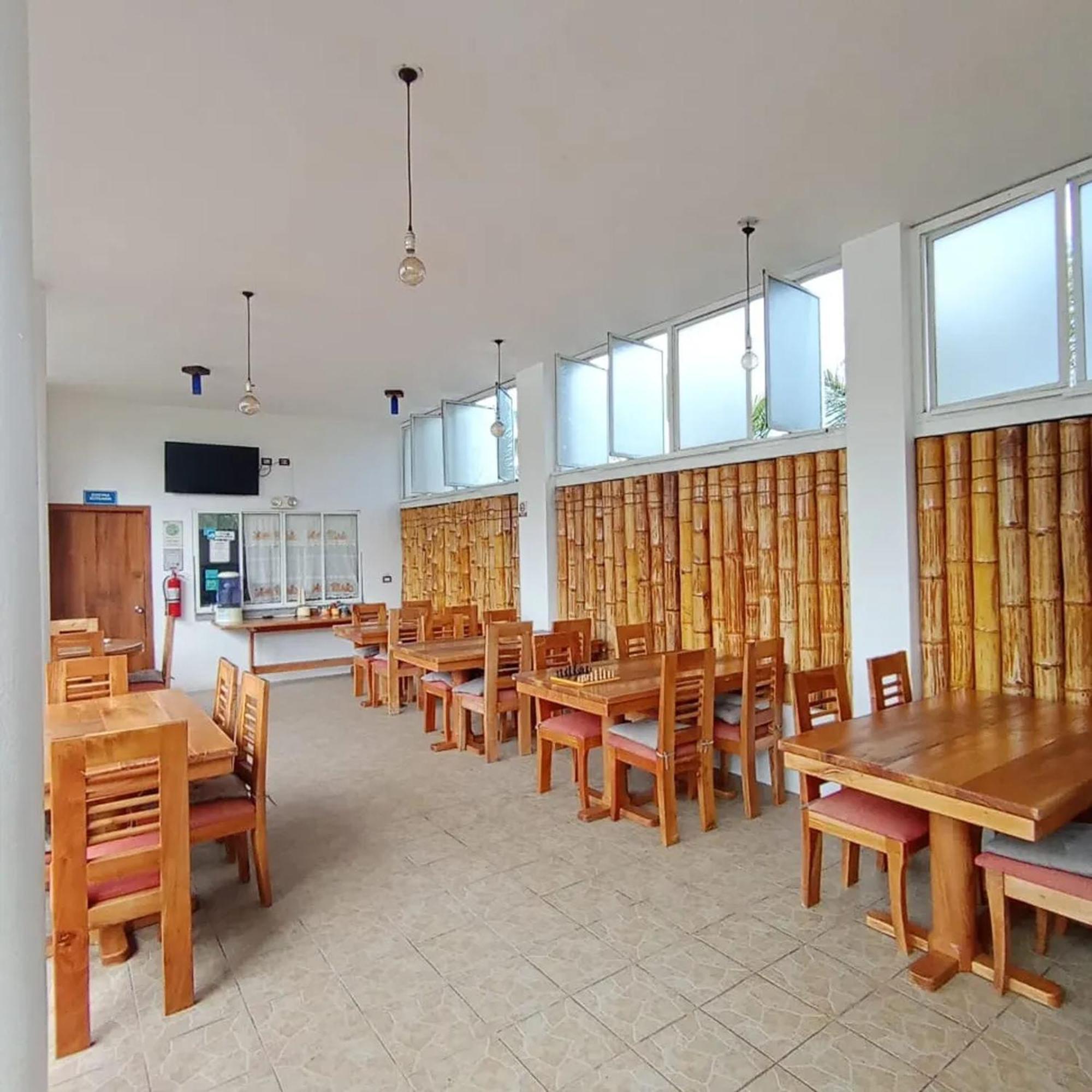 Hotel Isla Azul Puerto Ayora  Zewnętrze zdjęcie