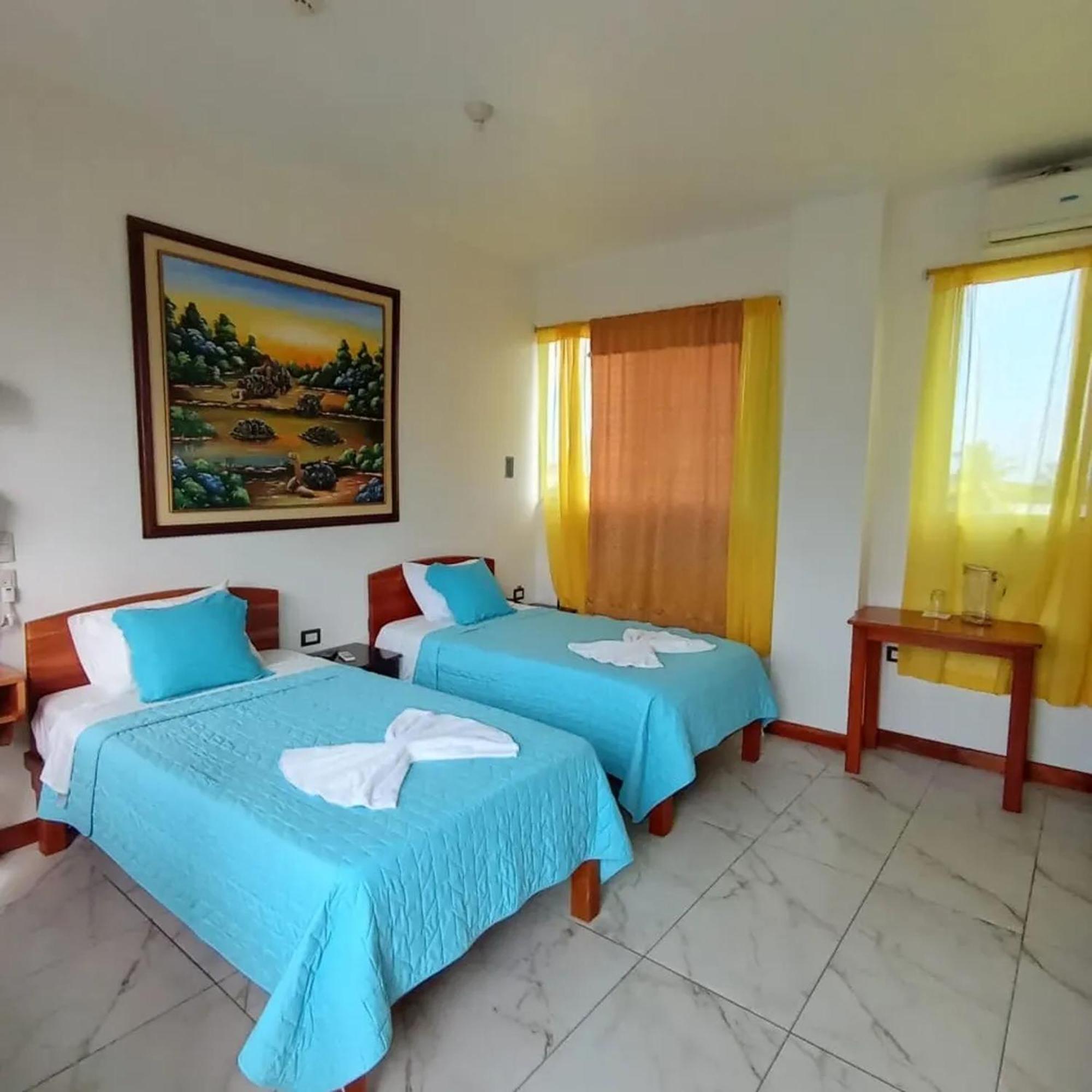 Hotel Isla Azul Puerto Ayora  Zewnętrze zdjęcie